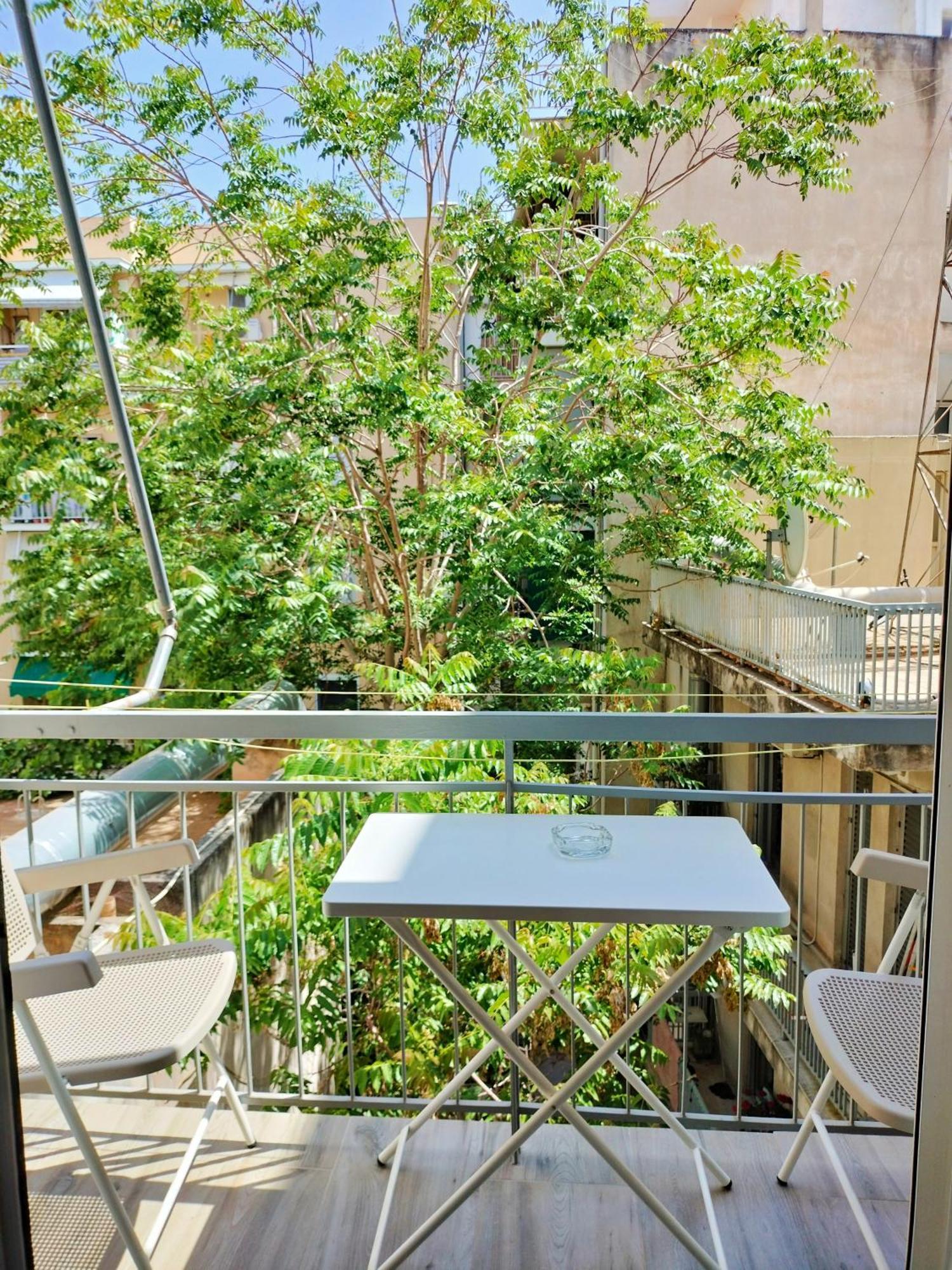 Koukaki Cozy 5 Minutes To Metro Apartment Athens